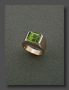 4-OAK_RG6522 Peridot